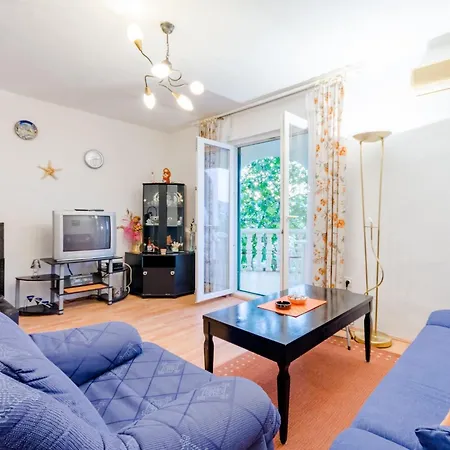 公寓 Sea Star - Three-bedroom With Pool And Sea View *