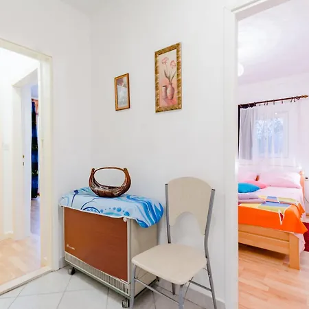 Sea Star - Three-bedroom With Pool And Sea View * 特罗吉尔